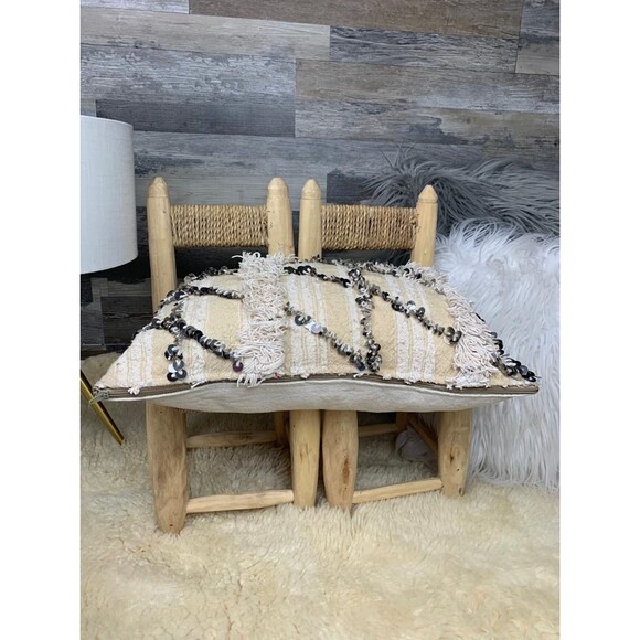 Vintage Moroccan Lumbar Pillow: Handira Wedding Blanket 03YS00251 - Picture 7 of 9